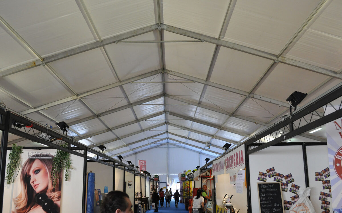 Allestimento stand Festa del Perdono