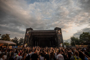 Palco layher per concerto Ozuna al Milano Latin Festival