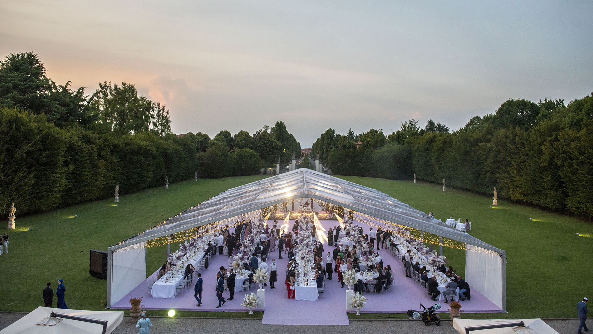 Tensotend and the magic of marquees for weddings